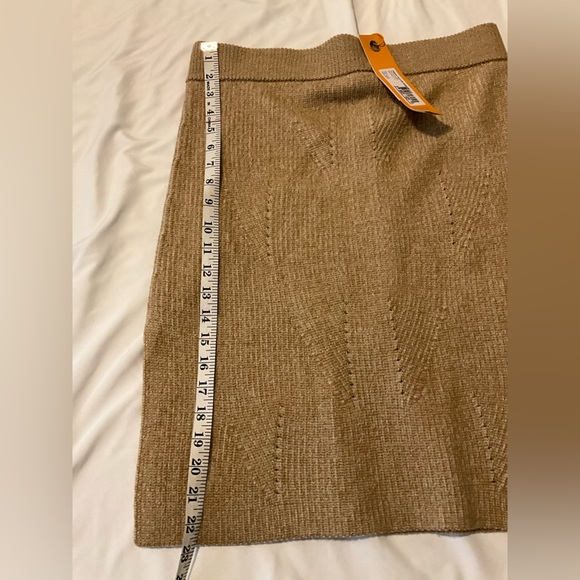 Tanya Taylor Mae Merino Wool Skirt - Size Large - NWT - Camel / tan in color - Picture 10 of 14